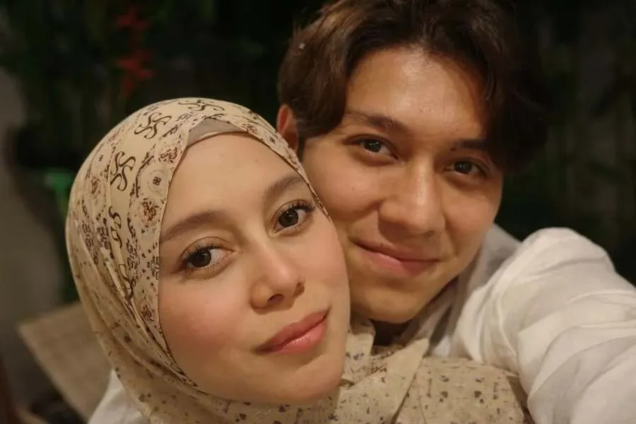Lesti dipeluk Rizky Billar © Instagram/rizkybillar
