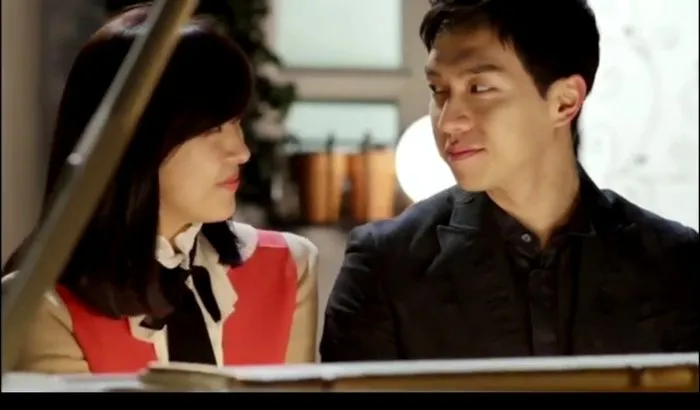 The King 2 Hearts  (credit: mydramalist.com)