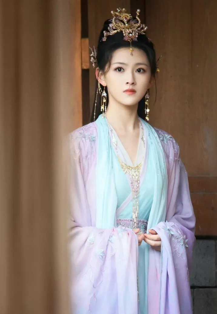 Romansa Si Pemalas dan Grandmaster Iblis (Credit: Mydramalist.com/When Destiny Brings the Demon)