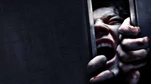 ESCAPE ROOM (Image by Netflix.com).