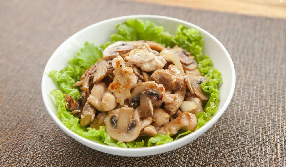 Resep Jamur Merang Tumis Bawang Putih / Unsplash by satria setiawan