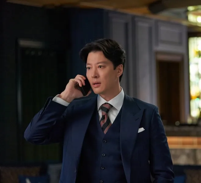 Resmi, Lee Dong Gun dan Kang Hae Rim Pacaran Meski Terpaut Usia 16 Tahun (credit: mydramalist)