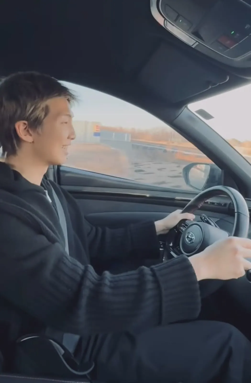 Video Mengemudi RM Beri Dampak pada Lagu Solo "Nuts" (credit: instagram/rkive)