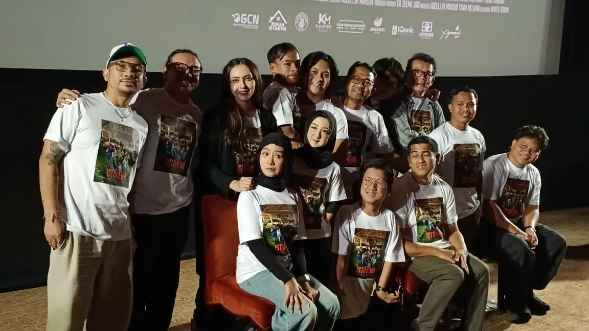 Kru dan Cast film ISTIMEWA (Dok. Pribadi)