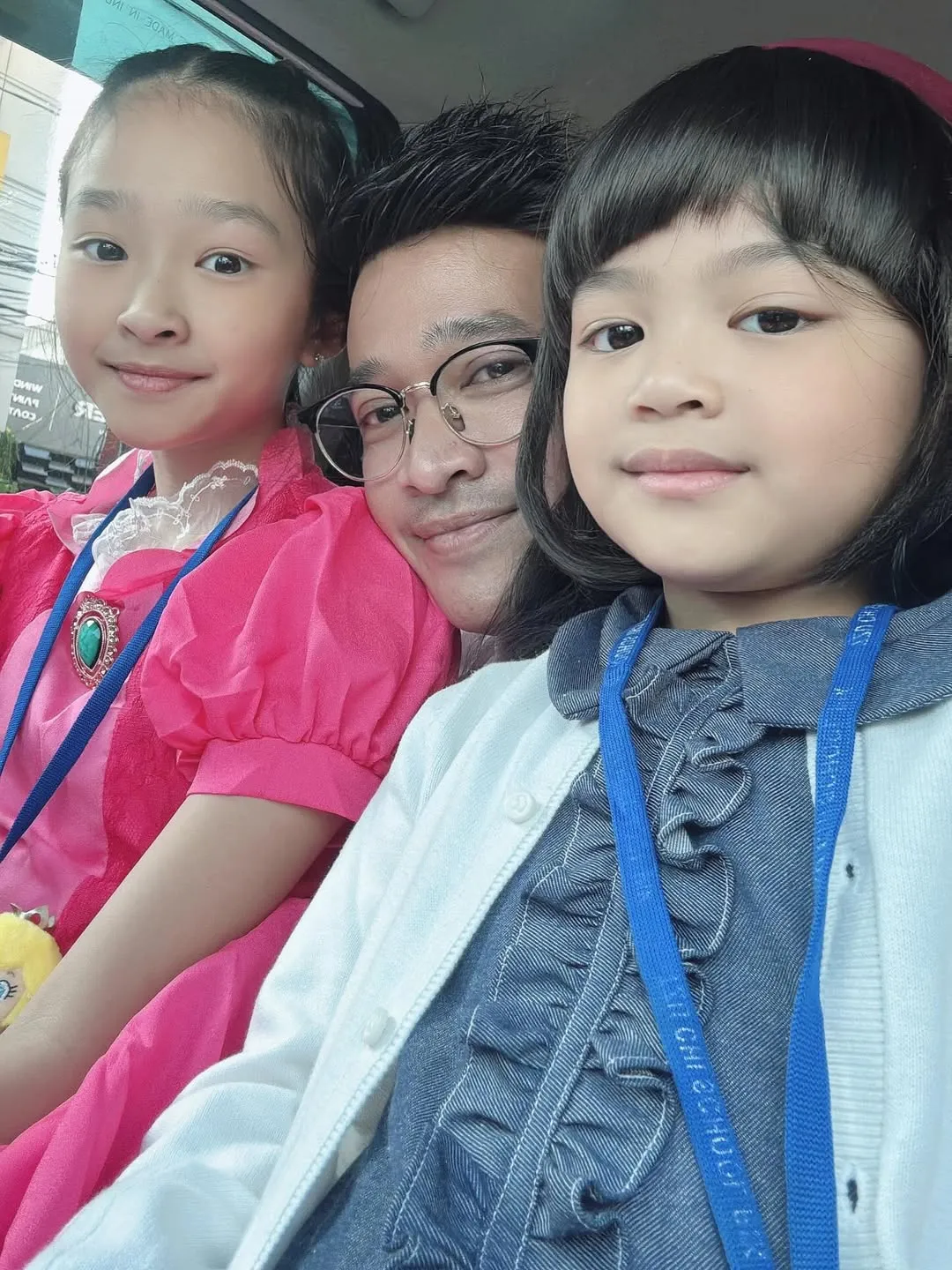 Ruben Onsu Bersam Thalia dan Thania (cr:Instagram.com/ruben_onsu)