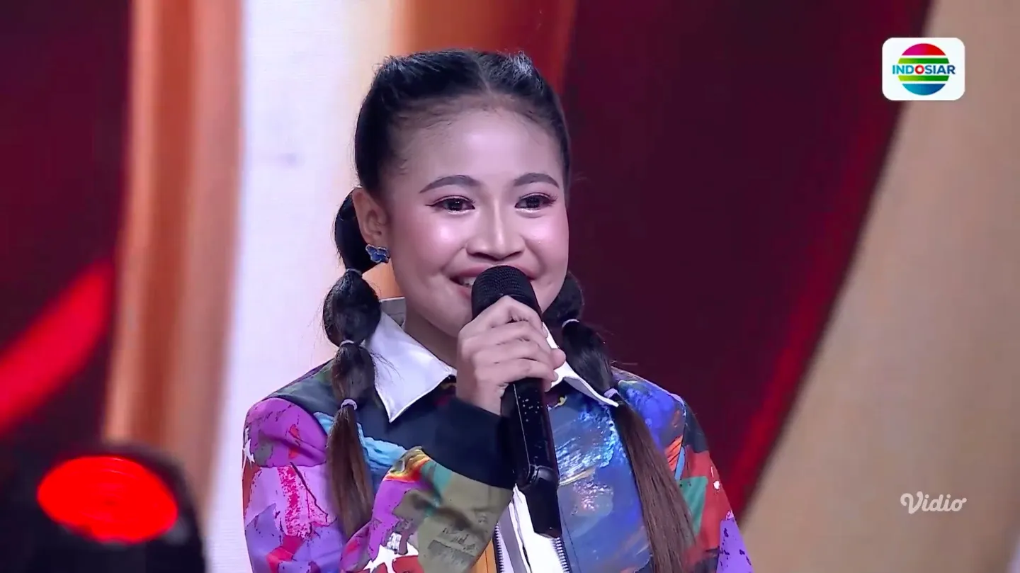 Melani asal Sidrap terbiasa manggung di hajatan (cr: Indosiar)