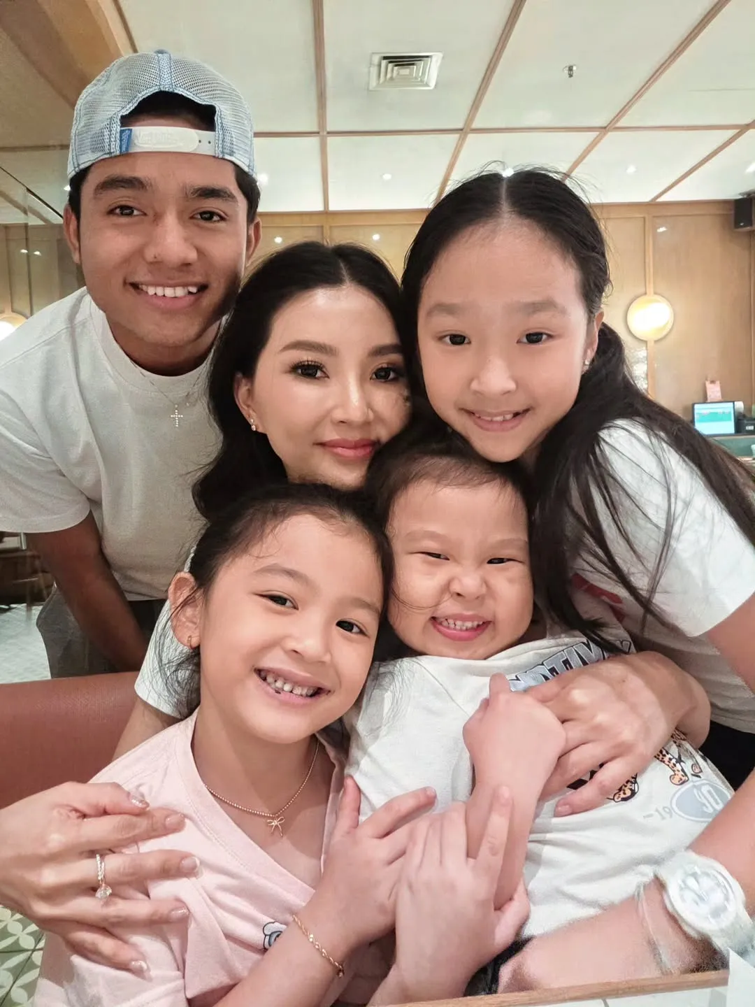 instagram.com/sarwendah29