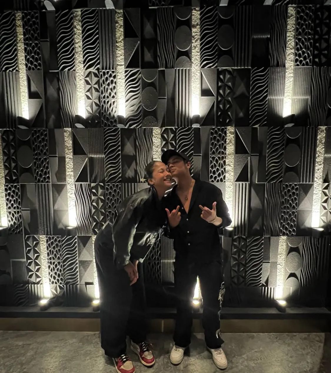 Gaya couple goals bastian dan sitha marino. (credit:instagram.com/bastiansteel)