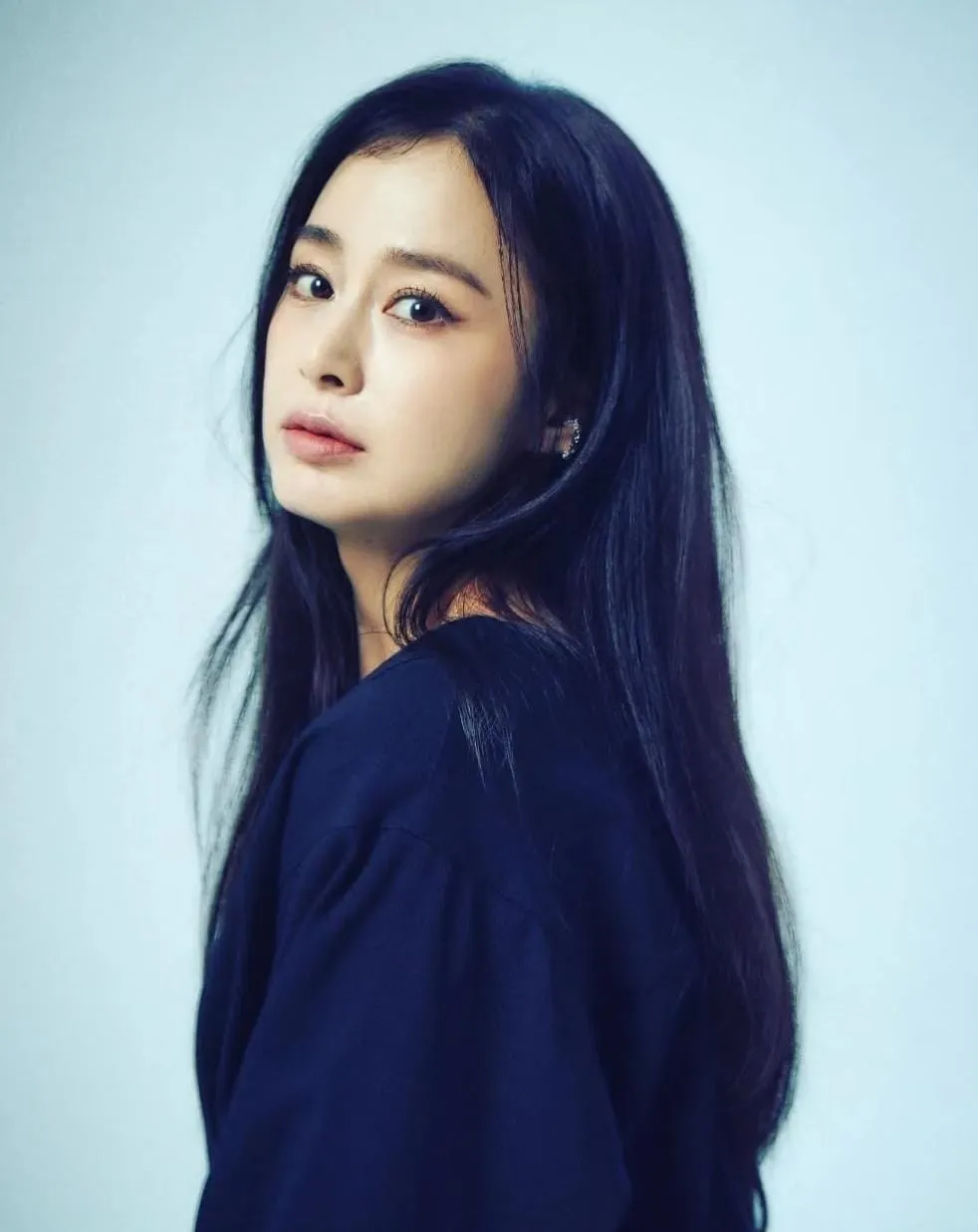 instagram.com/kimtaehee99
