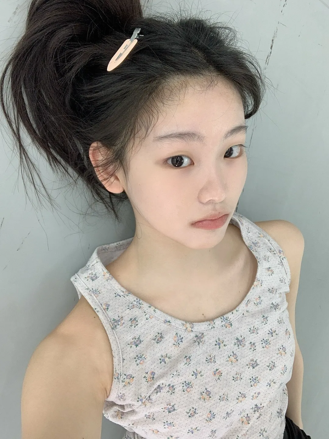 Make up minimalis Seo Su Min. / souce: instagram.com/sumin_.0931