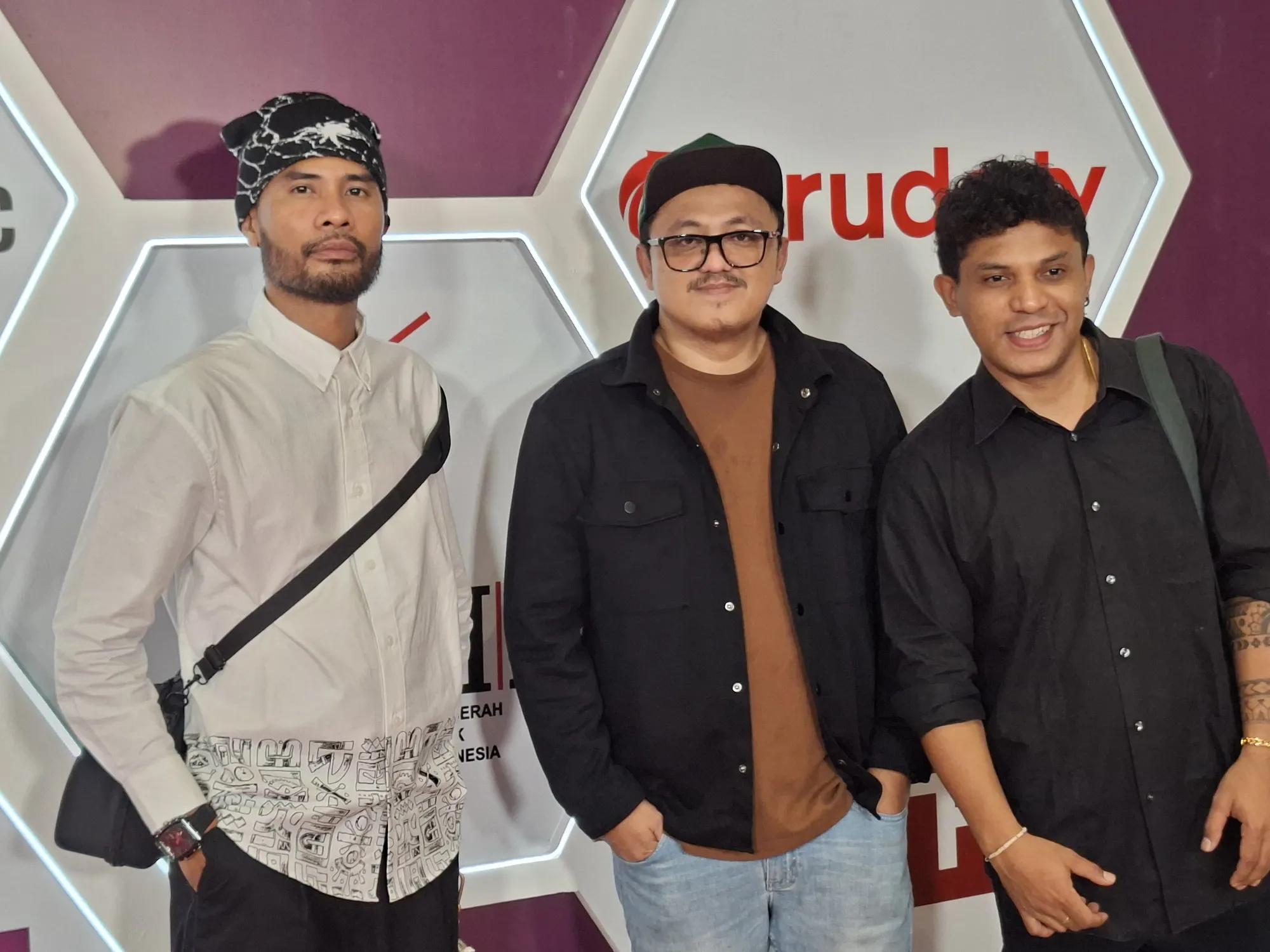 Silet Open Up dan Ecko Show AMI Awards 2025 Â© KapanLagi.com/Fikri Alfi Rosyadi