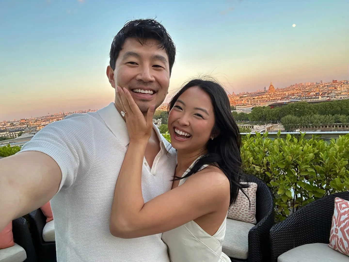 Simu Liu dan Allison Hsu resmi menikah (instagram.com/allison)