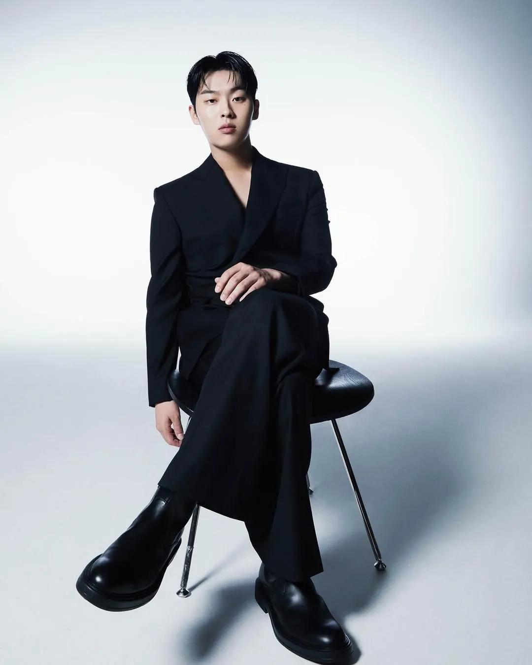 Choi Hyun Wook jadi pemeran drama By the River Where Evil Runs (credit:instagram.com/_choiiii__)