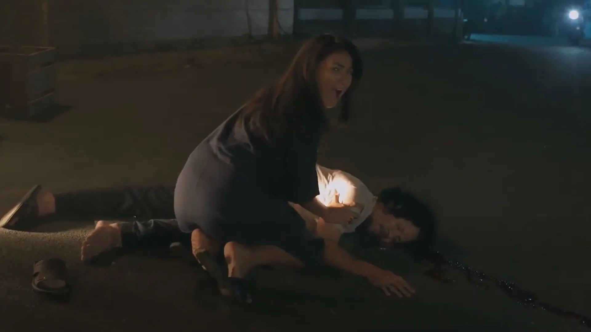 Perjanjian dengan Jin Rabak membuat Wijaya mengalami kecelakaan dalam Film Cristine (cr: Arci Film Company)