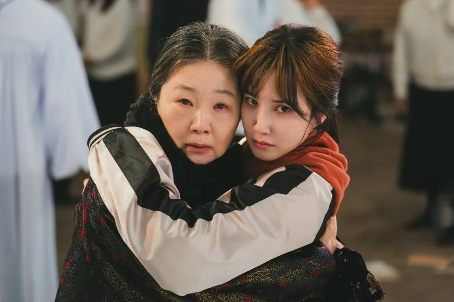 melindungi nenek/mydramalist.com
