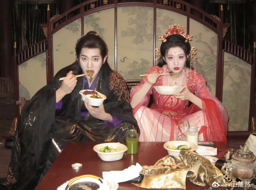 Sinopsis drama China terbaru How Dare You kisah dua transmigrator (credit:weibo)