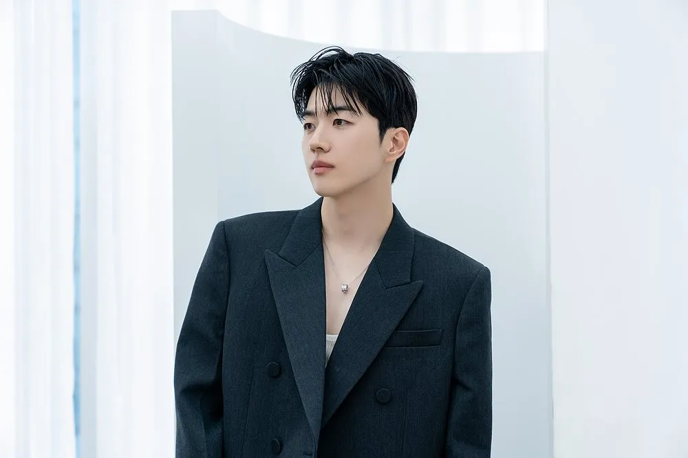 sinopsis drama Korea MY FAVORITE EMPLOYEE/cr: Instagram @khoony