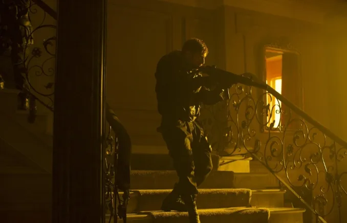 Sinopsis Film 6 DAYS yang Tayang di TV Malam Ini (credit: imdb)