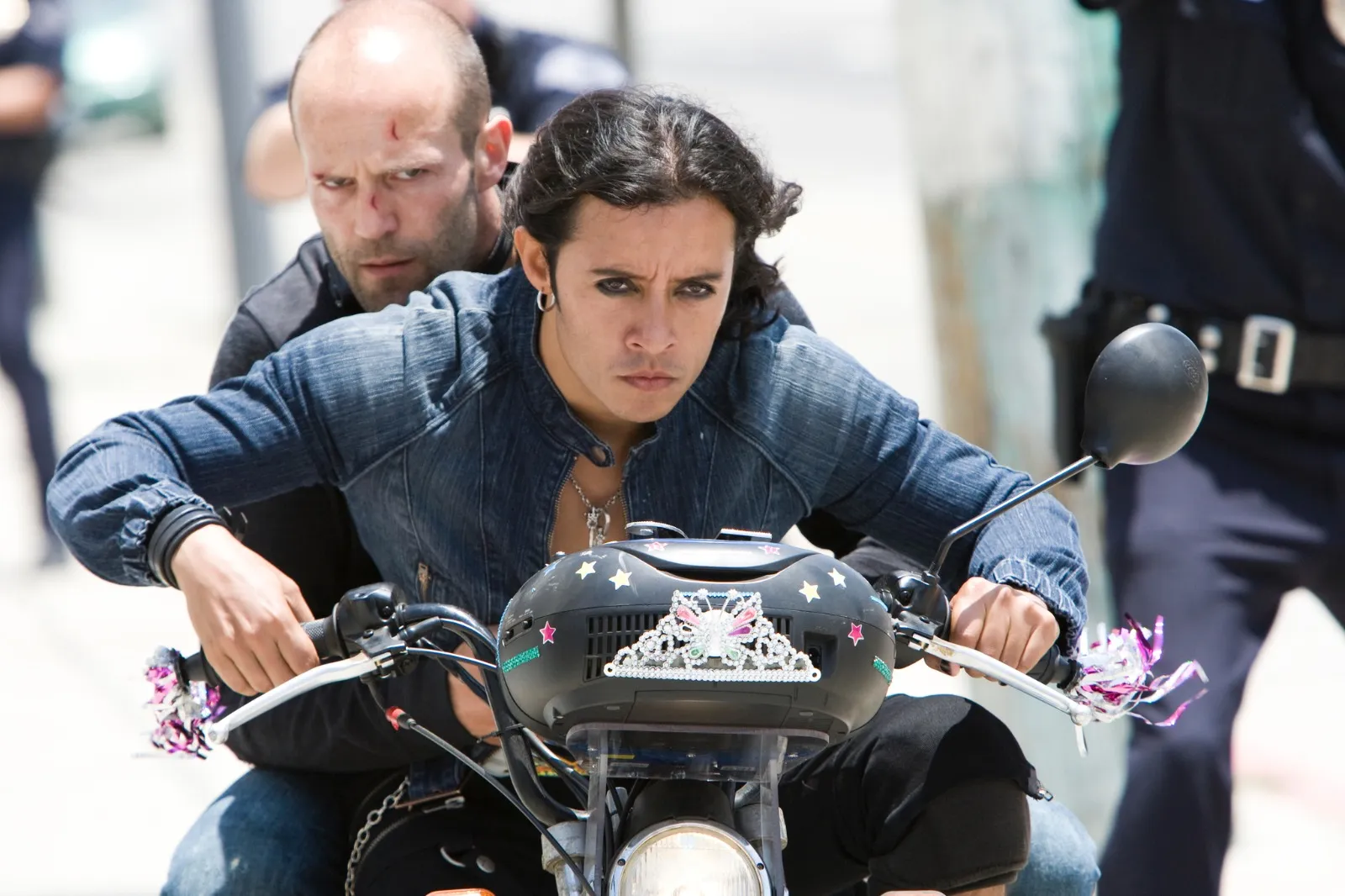 Synopsis of the Film CRANK 2: HIGH VOLTAGE, Airing Tonight Sunday ...