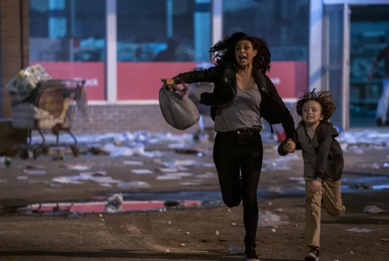 Sinopsis Film GREENLAND yang Tayang di TV Malam Ini (credit: imdb)