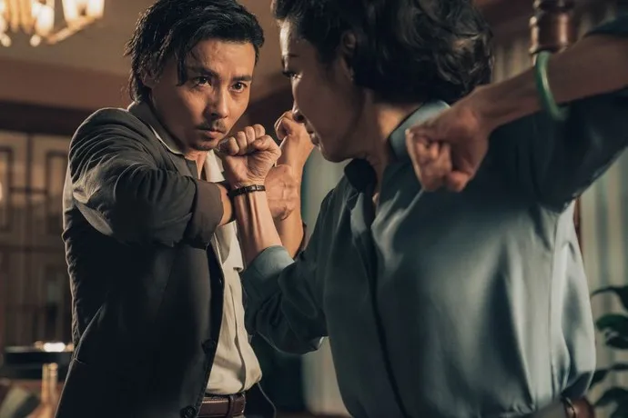 Aksi di film MASTER Z: THE IP MAN LEGACY (credit: Mandarin Motion Pictures)