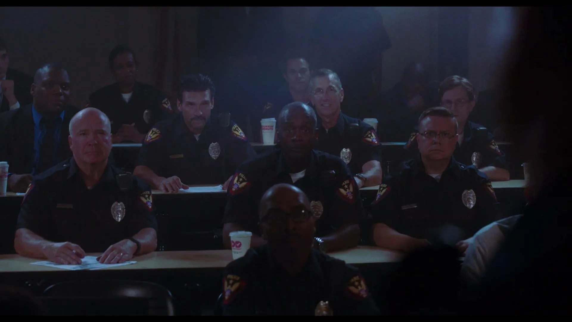 Kolaborasi Tak Terduga Antara Mantan Polisi dan Manajer Bank (credit: Highland Film Group (HFG))