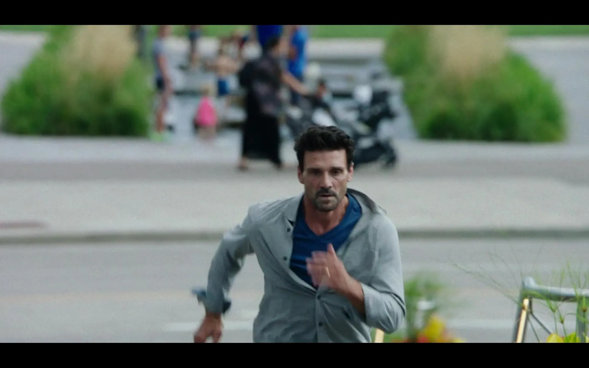 Strategi Pengejaran yang Menegangkan (credit: Highland Film Group (HFG))