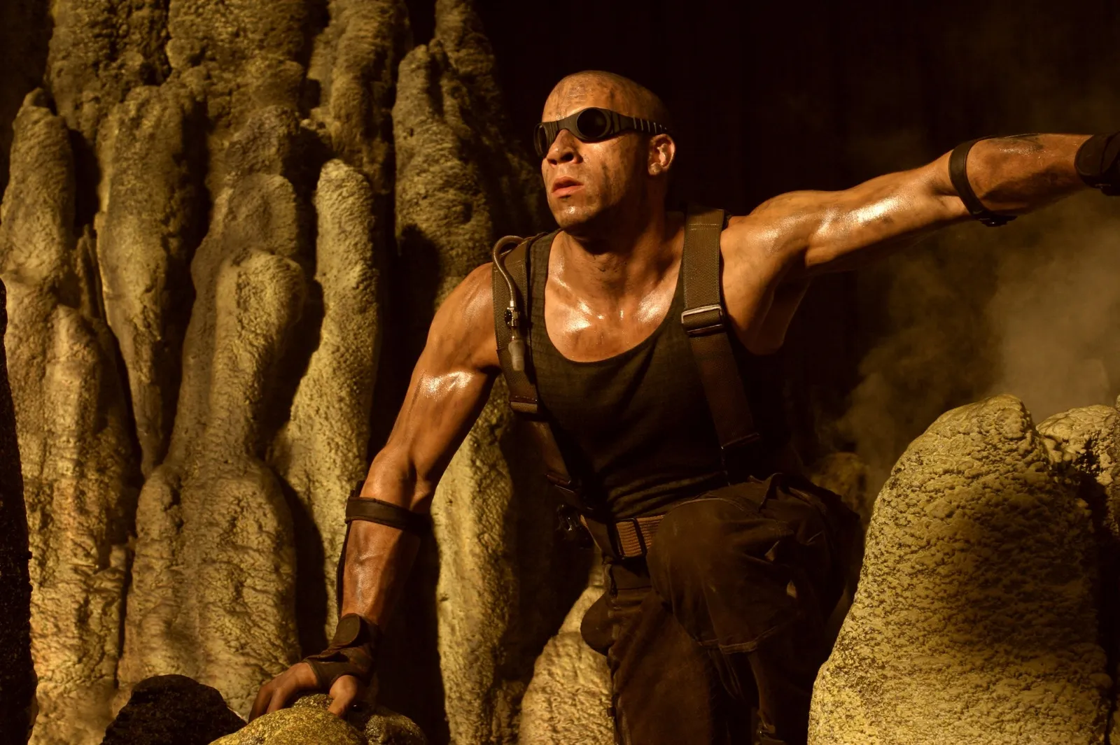 Film THE CHRONICLES OF RIDDICK (credit: Radar Pictures)