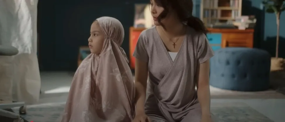 Perjuangan Maria sebagai Ibu Tunggal Beda Agama