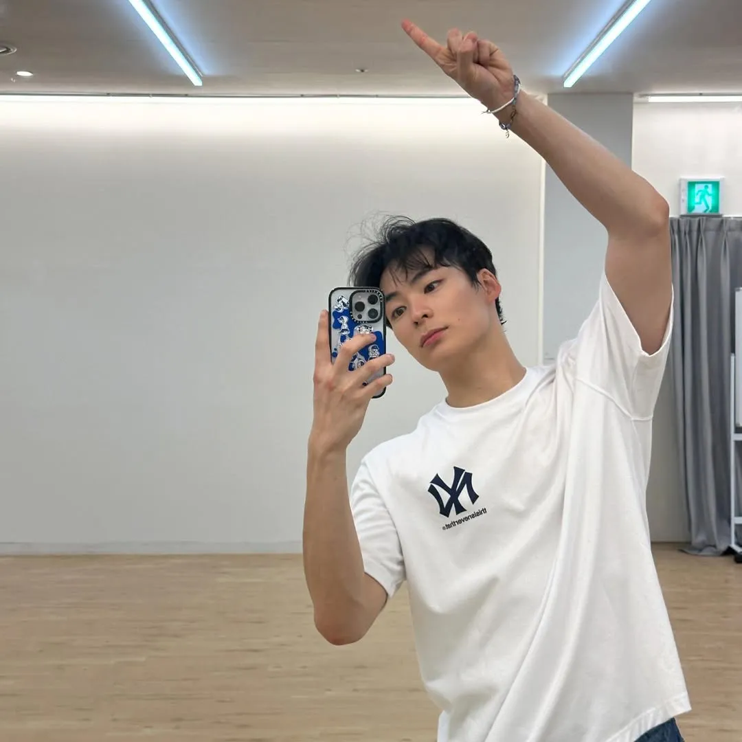 Song Geon Hee Dikonfirmasi Bakal Jalani Wamil Minggu Depan (credit: instagram/songgeonhee)