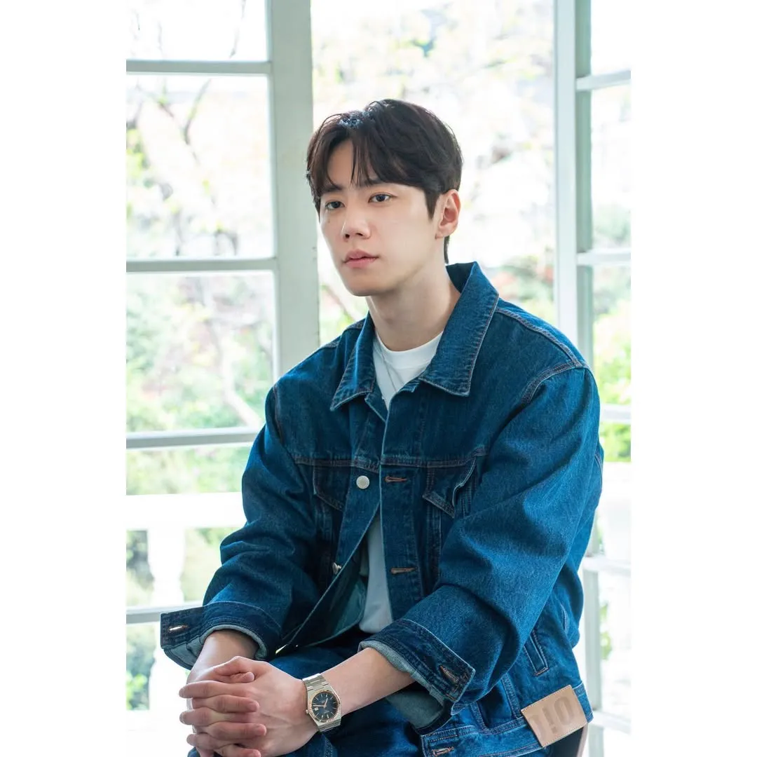 drama Korea terbaru FOUR HANDS/credit: Instagram @real_2junyoung