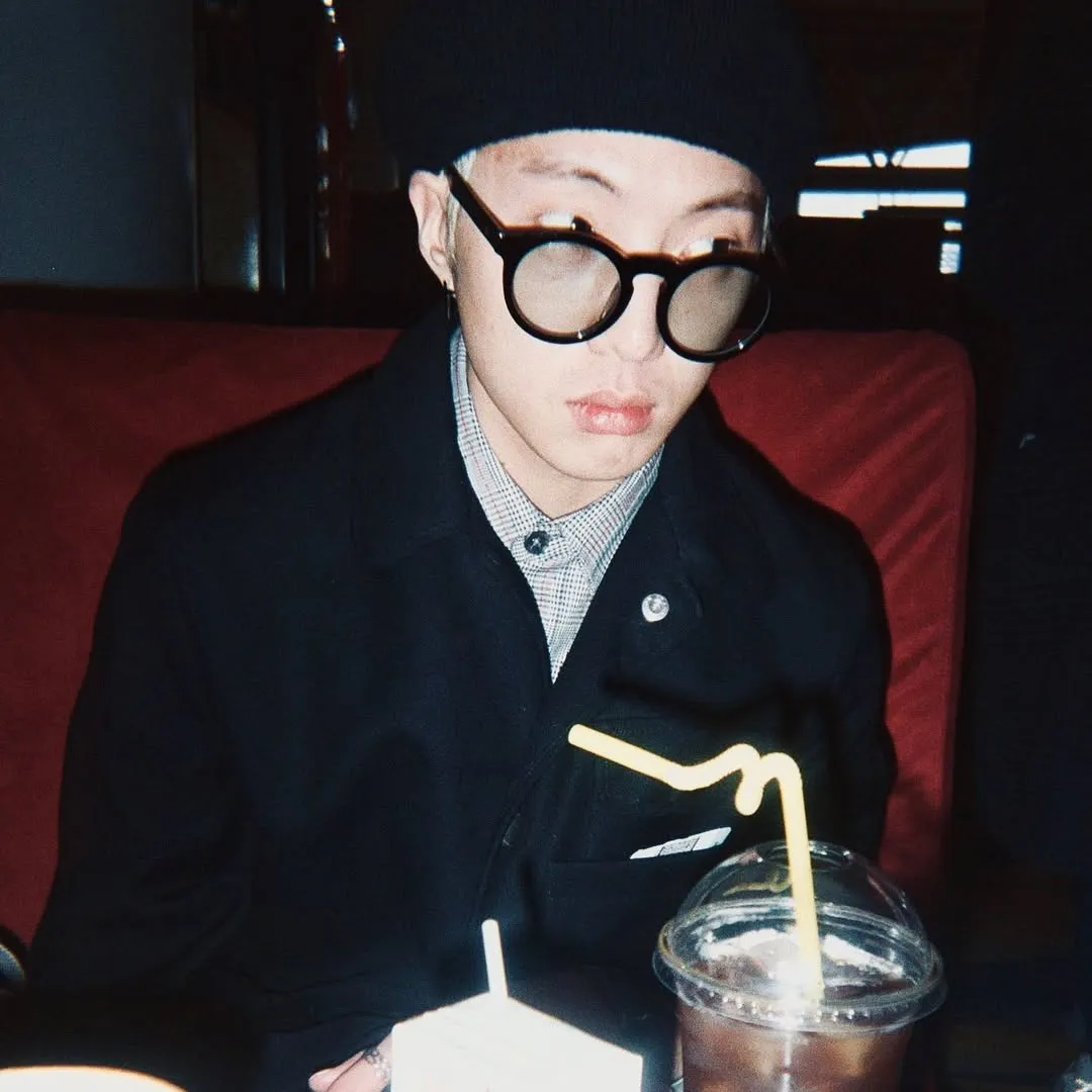 minum di bar/Instagram @realllllmino