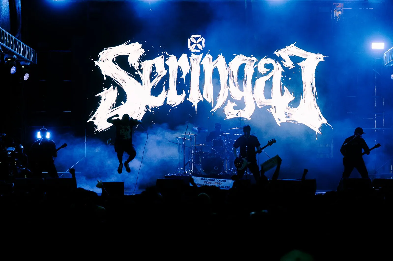 Seringai di panggung Soundrenaline 'Sana Sini' Palembang (Dok. Pribadi)