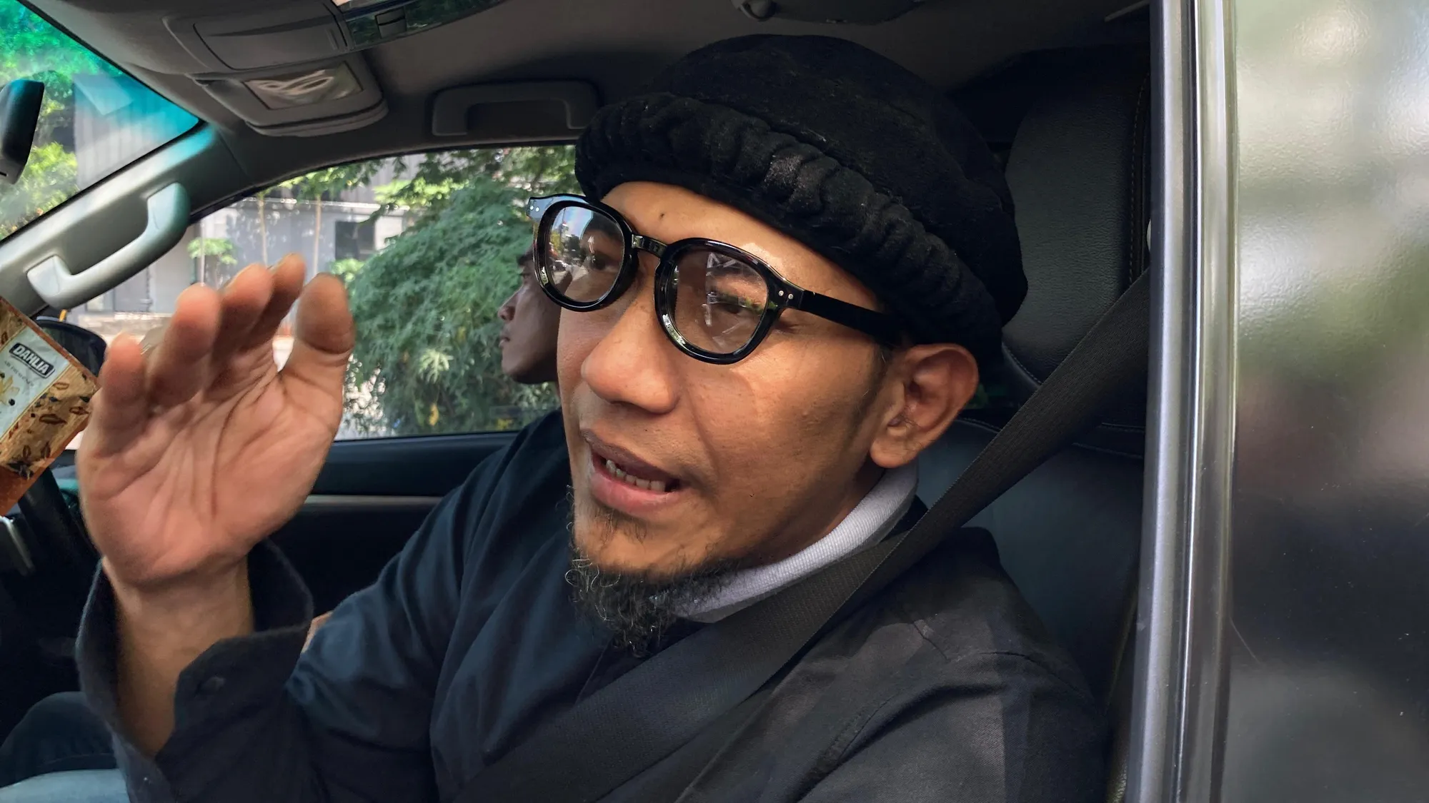 Aji Darmaji Diwawancara Wartawan (cr:KapanLagi.com/Fikri Alfi Rosyadi)