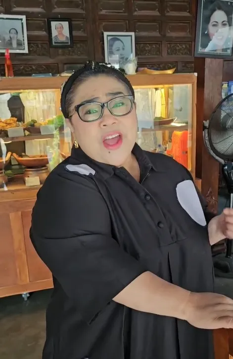 Suami Selalu Beri Dukungan