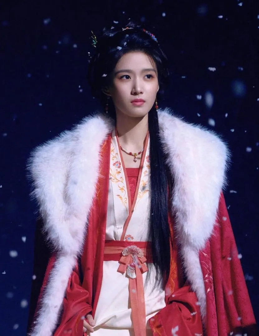 lu yu xiao tatapan manis/weibo