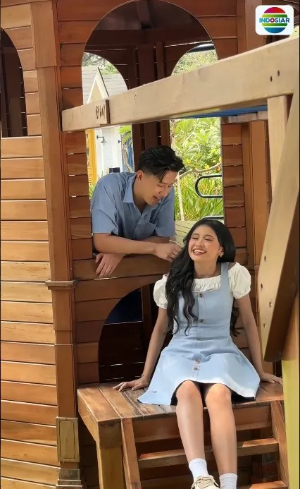 Tasya dan model video klip (credit: instagram.com/indosiar)
