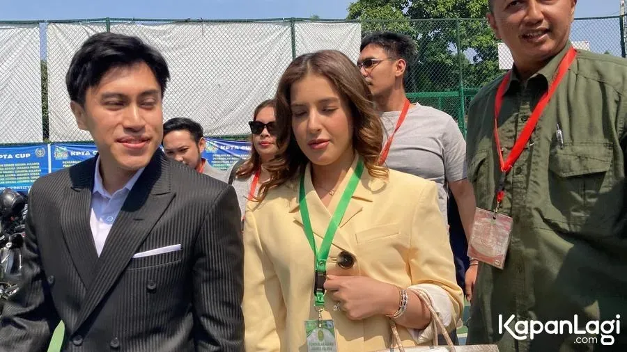 Tasya Farasya bersama pengacara © KapanLagi.com/Fikri Alfi Rosyadi