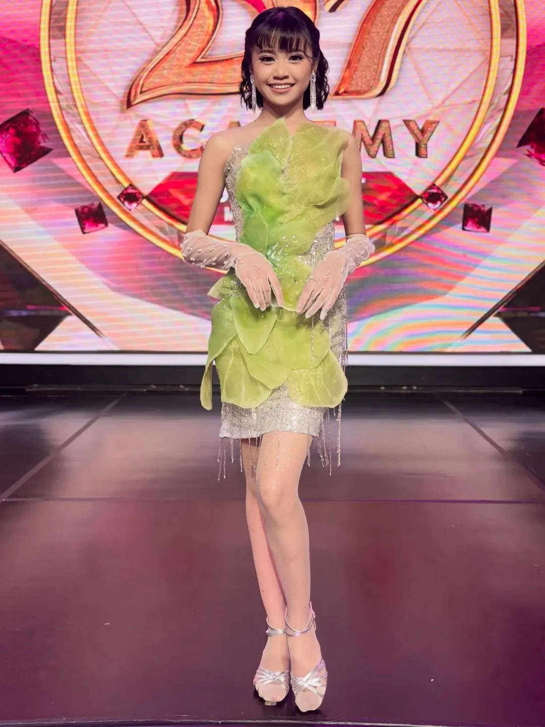  instagram.com/da7_tasyaallesia)