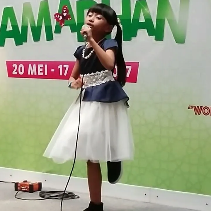 Tasya suka musik dangdut sejak kecil (cr: instagram.com/da7_tasyaallesia/)