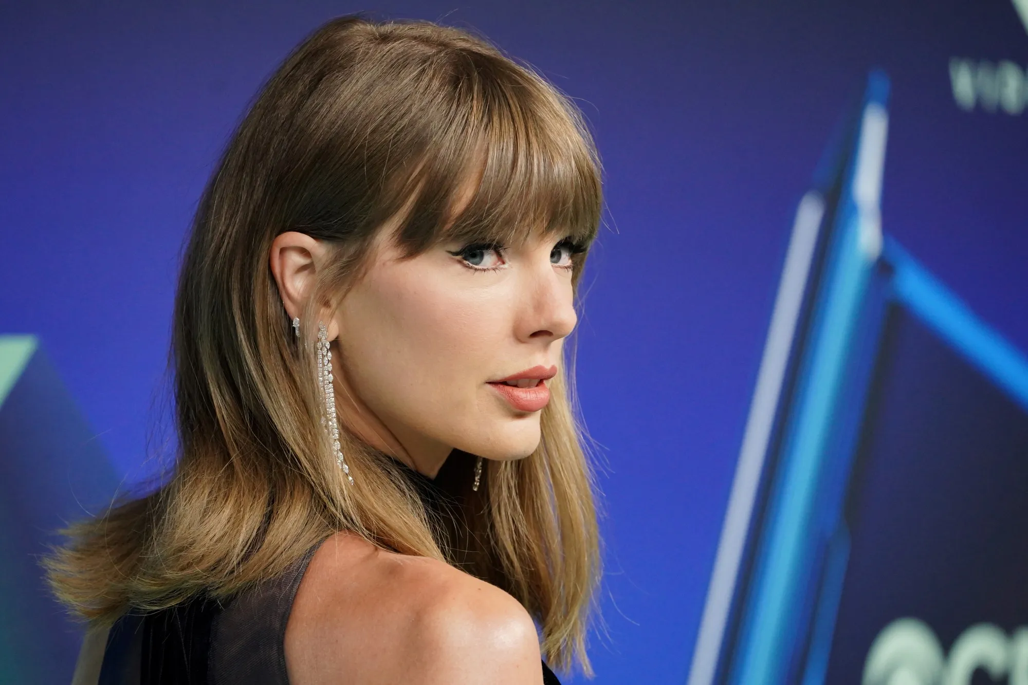 Taylor memperkenalkan video musik Patient Zero yang ditayangkan sebagai world premiere dalam MTV VMA 2026. (Credit Associated Press)