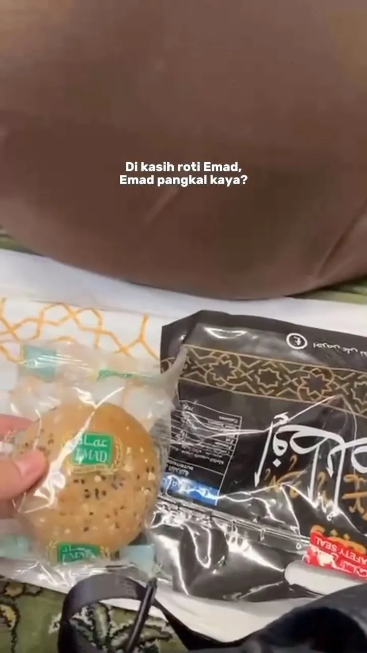 Menu berbuka puasa di Masjidil Haram (credit: Instagram.com/teukuwisnu/)