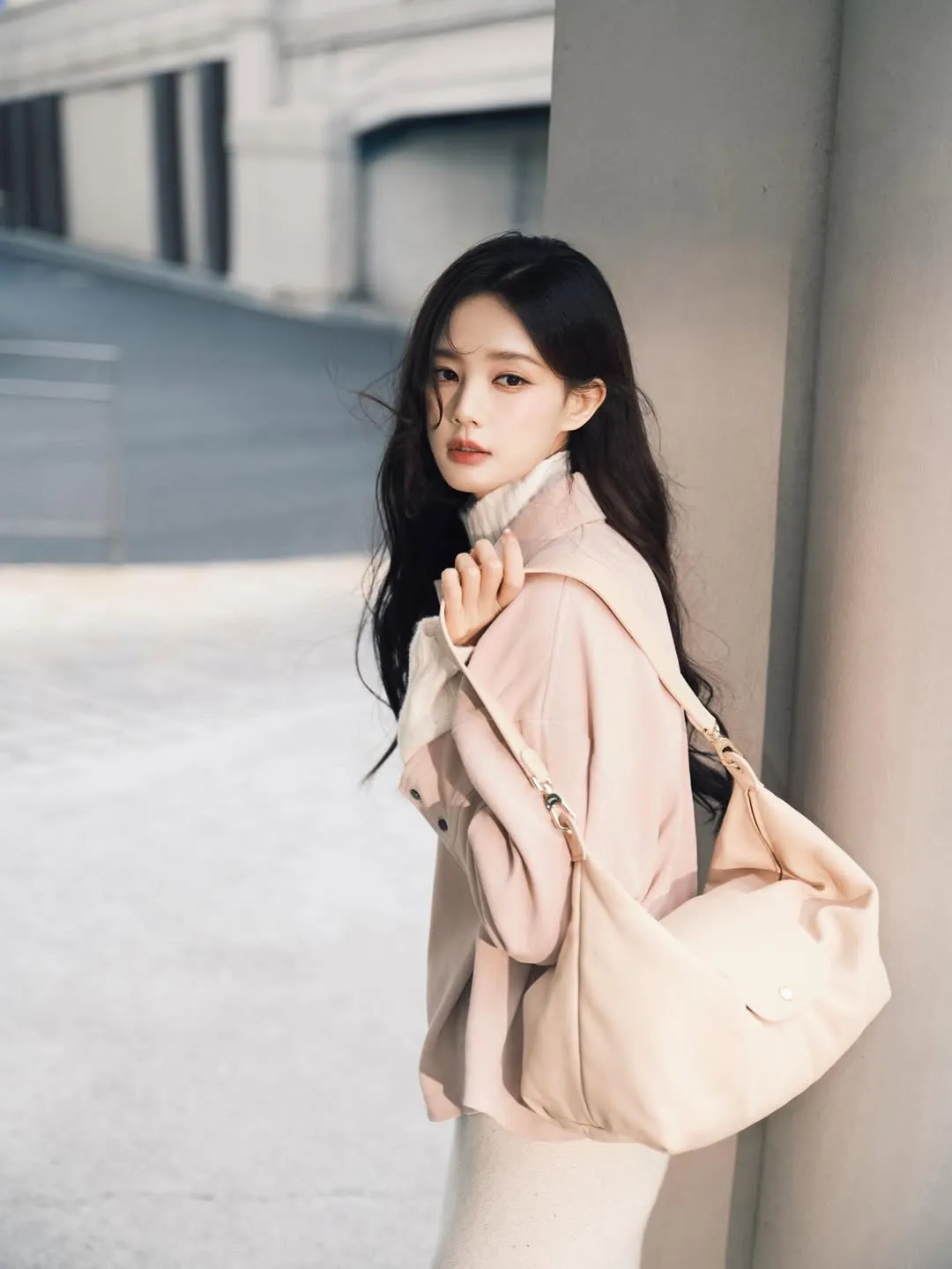 Li Yitong Selalu Tampil Elegan (instagram.com/yitong906.li)