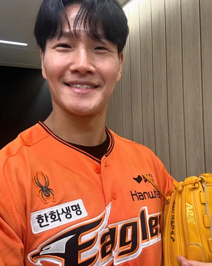 Spekulasi Diduga Identitas Calon Istri Kim Jong Kook