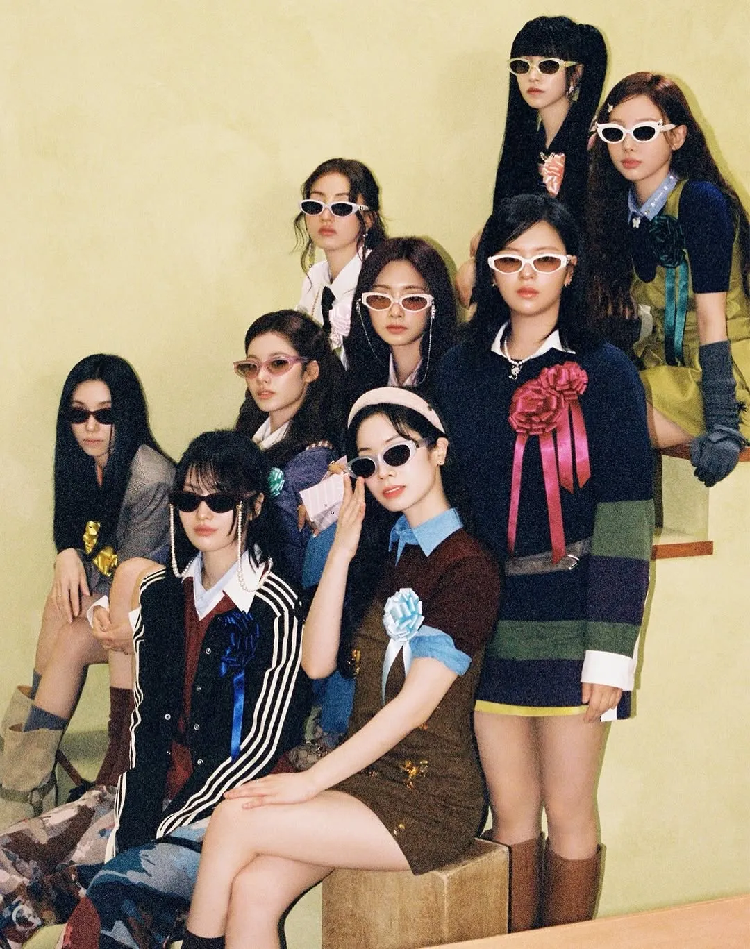 TWICE Jadi Girl Group K-Pop Pertama (credit: instagram/twicetagram)