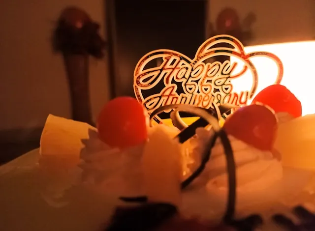 Pentingnya Memberikan Ucapan Anniversary untuk Sahabat (c) unsplash.com