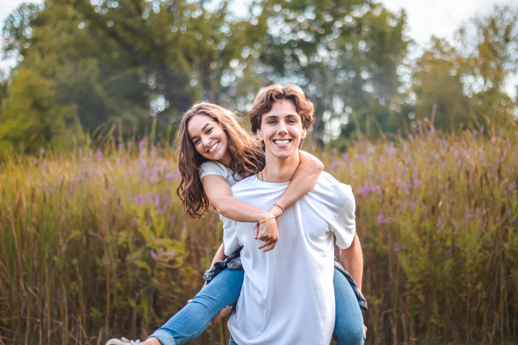 Tips Menyampaikan Ucapan Girlfriend Day yang Berkesan (c) Ilustrasi by unsplash
