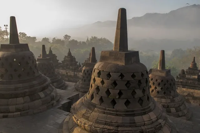 Ucapan Hari Waisak untuk Keluarga dan Orang Tua (c) unsplash.com