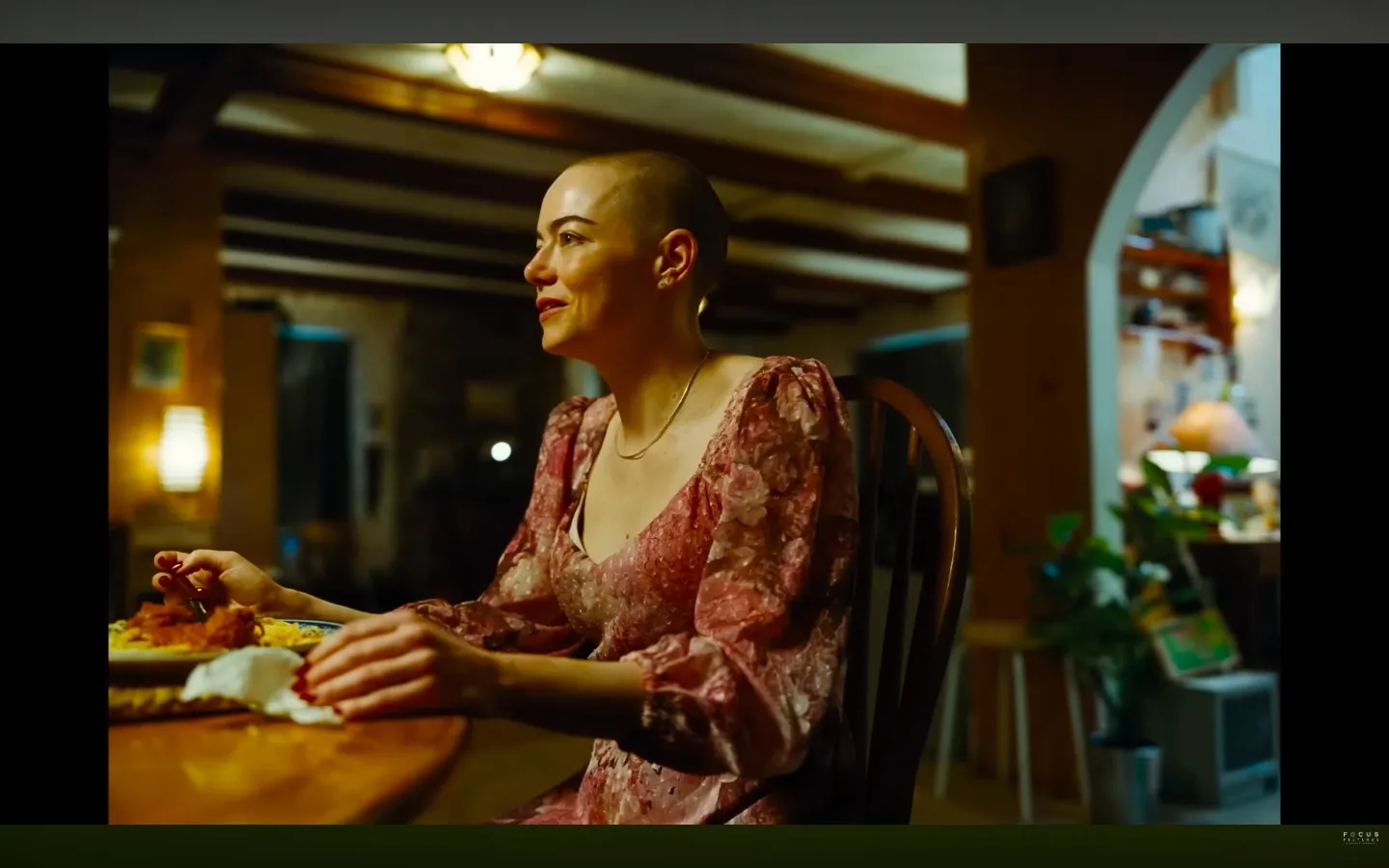 Cuplikan Film BUGONIA - YouTube/Focus Features