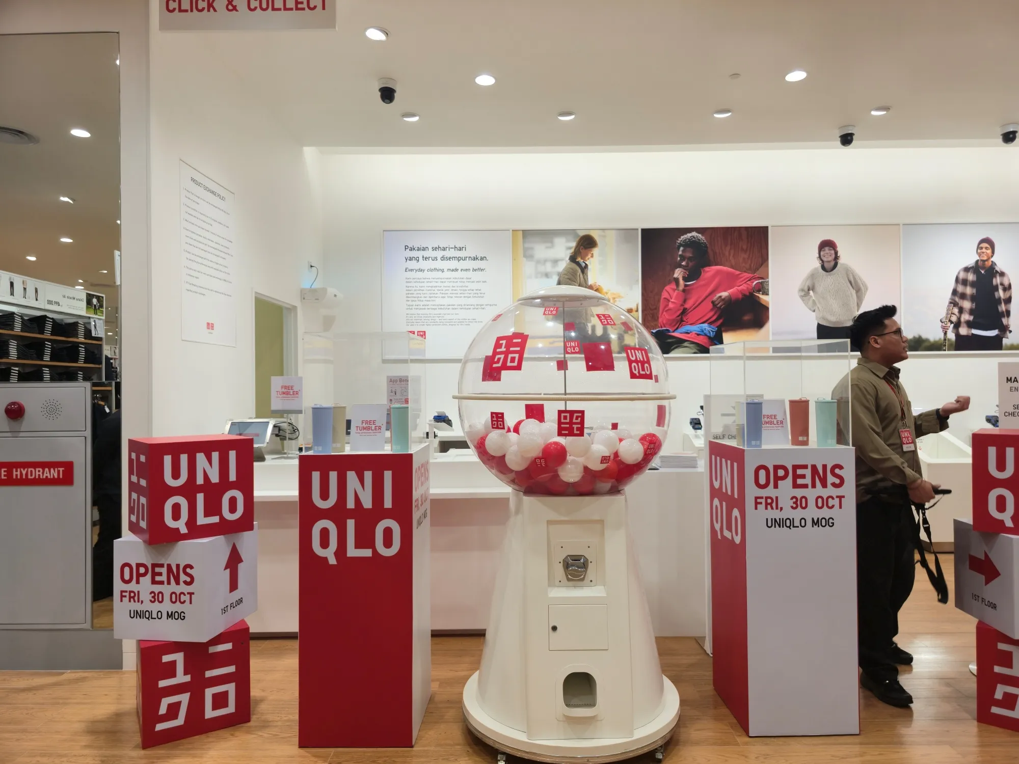 UNIQLO Buka Toko Perdana di Malang. (KLY/Ayu Srikhandi)